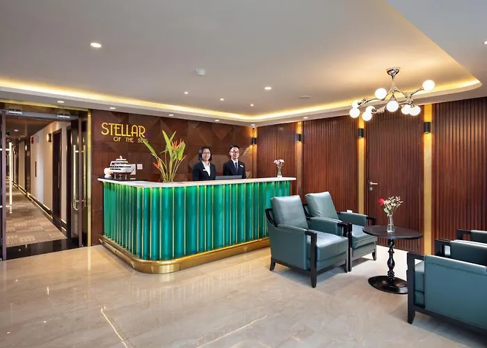 Stellar Of The Seas Cruise Hạ Long
