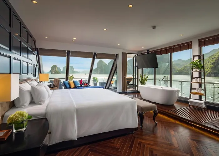 Stellar Of The Seas Cruise  5*